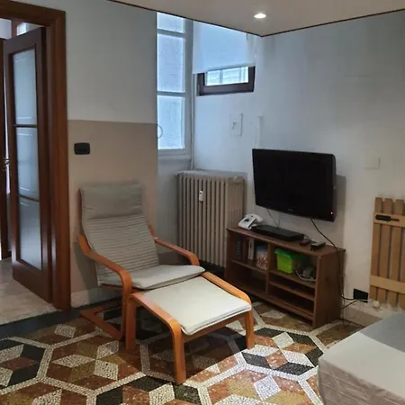 Ballatoio Apartment
